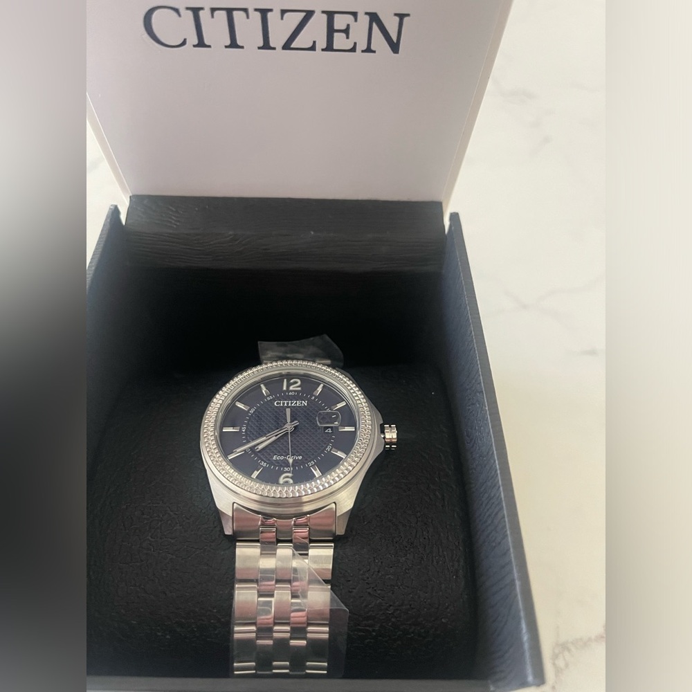 Citizen Men’s Watch brand new with tags and box.